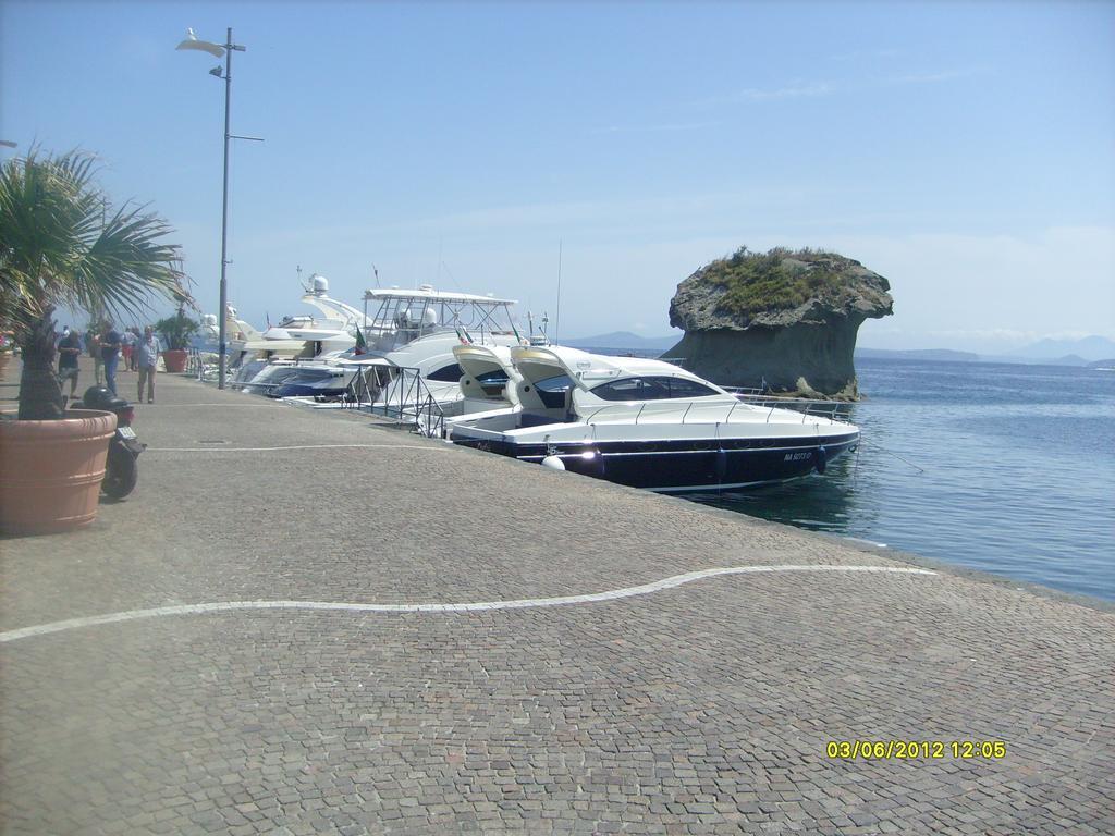B&B Celestina Ischia Lacco Ameno  Exterior photo