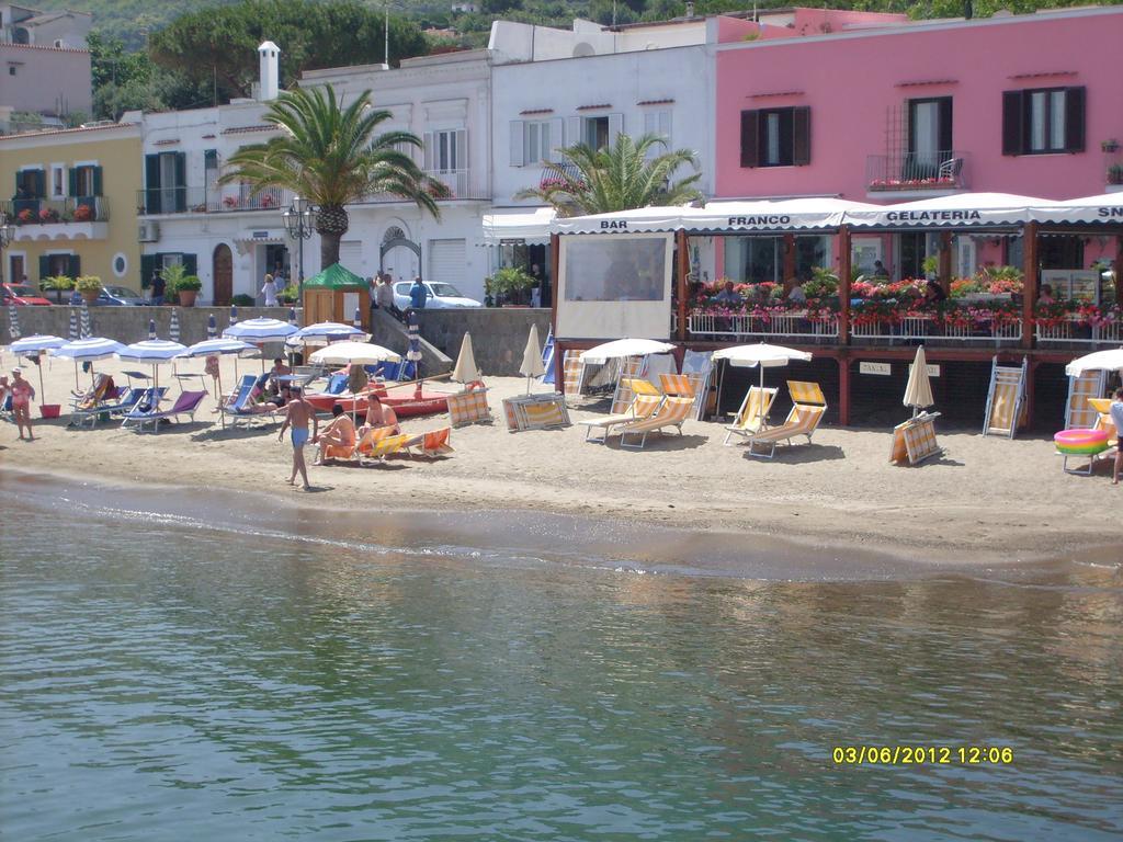 B&B Celestina Ischia Lacco Ameno  Exterior photo