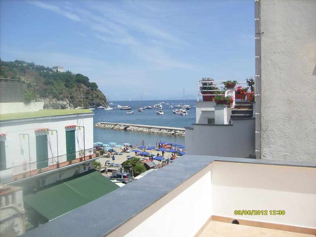B&B Celestina Ischia Lacco Ameno  Exterior photo
